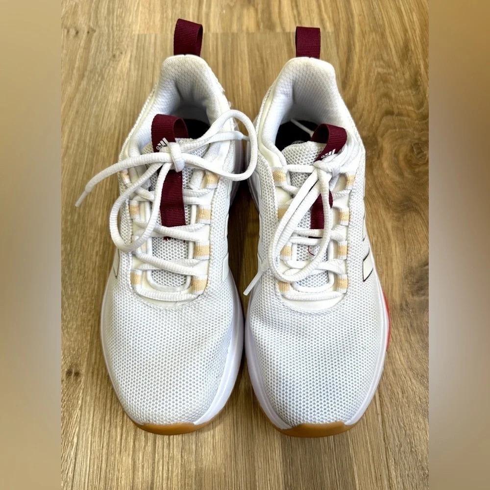 adidas Racer TR23 Running Sneaker - White Burgundy, Size 6 EUC